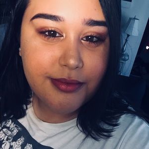 Meet your Posher, Vianey